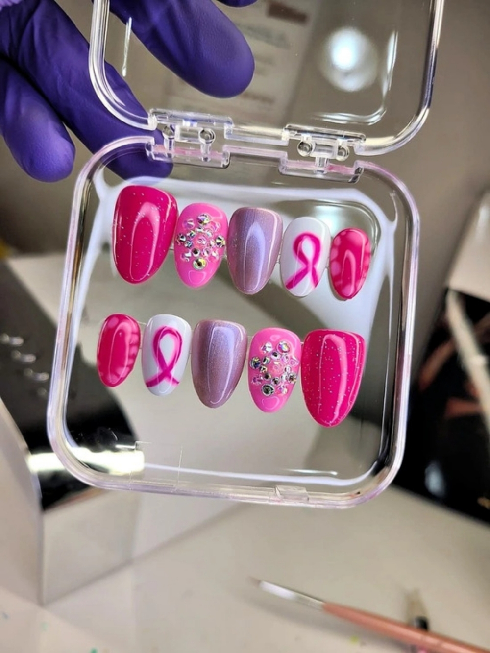 Size-(M)-Pink Awarness 💕Press-On Nails
